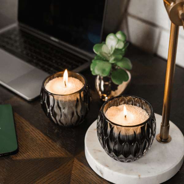 Powdered Candle -  Dark Honey - Image 3