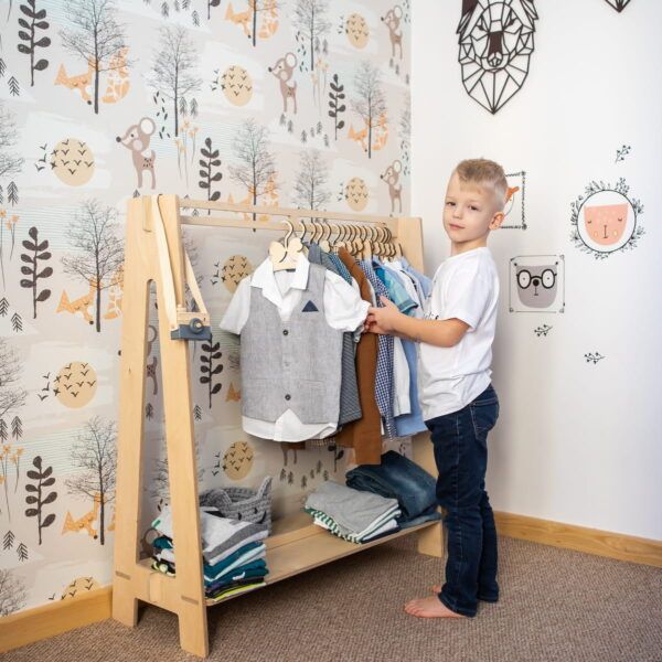 Toddlers Clothing Rack for Hangers - Image 10