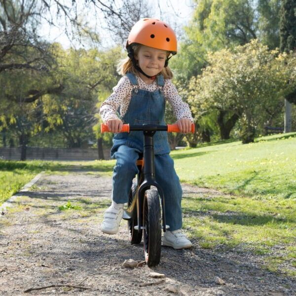Lightweight Sporty Balance Bike for Toddlers - Image 2