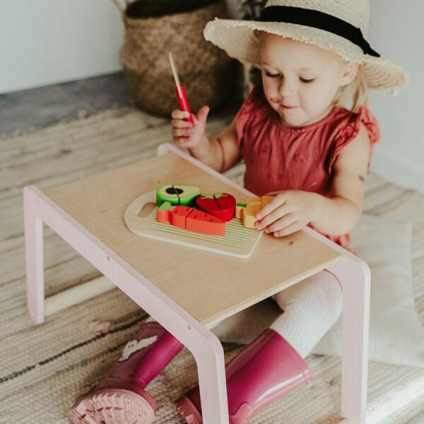 Kleiner Kinder-Tisch (Bauernhof-Tisch) – Bild 4