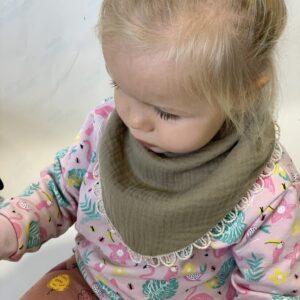 Scarf-Bib - Khaki