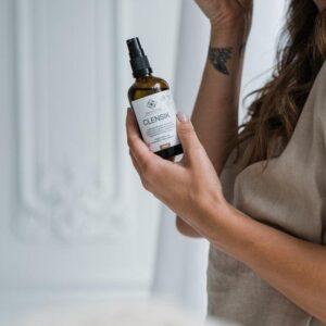 CLENSIK Make-up Removal Oil with Local Herbs 100ml