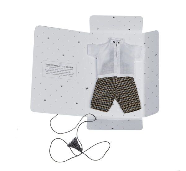 Buchen-Holzpuppe mit Hose – Bild 21