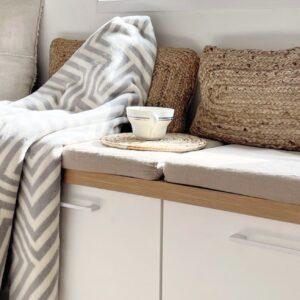Haakla Blanket - Grayish