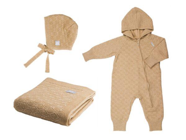 HAPPINESS Gift Set For Baby - Blanket, Romper and Bonnet - Image 7