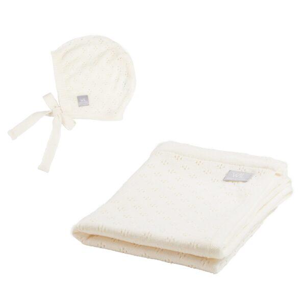 LOVE Gift Set For Baby - Blanket and Bonnet - Image 3