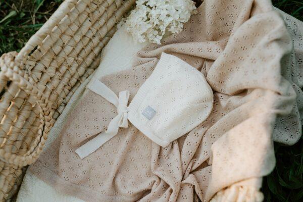 LOVE Gift Set For Baby - Blanket and Bonnet - Image 9