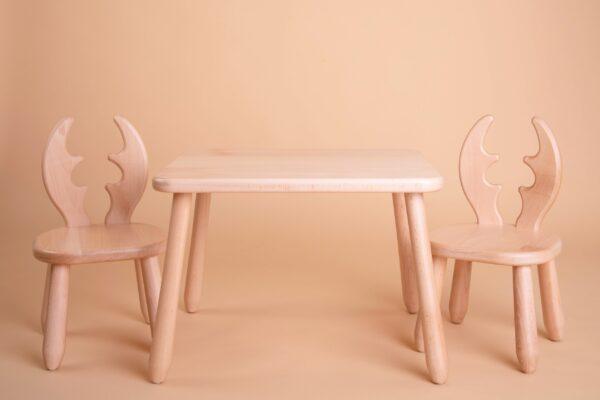 Table and 2 chair set - Deer