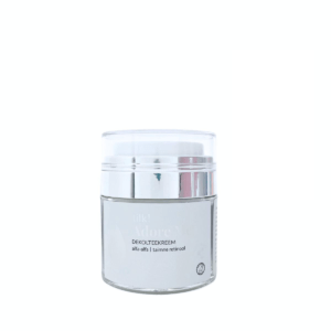 Adore Me Reichhaltige Dekolleté-Creme mit Luzerne und pflanzlichem Retinol, 50 ml