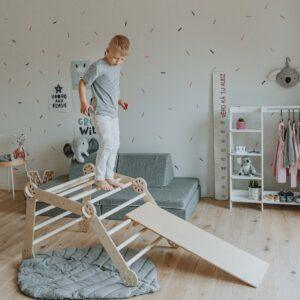 Verwandelbarer Montessori-Kletterdreieck mit Rampe