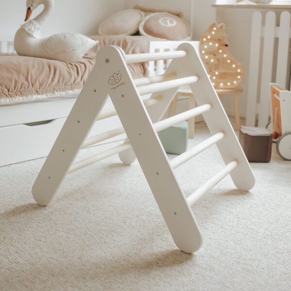 White Ladder House With a Pink Cover - Image 14