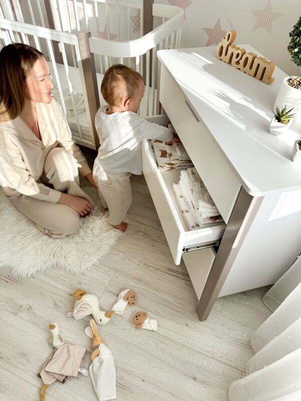 Baby Crib ELIN with Mattress - Cappuccino/White - Image 9