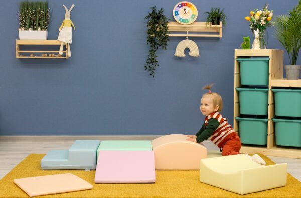 Soft Play 7 Foam Block Set - Light Pastel Little Crawler - Image 5
