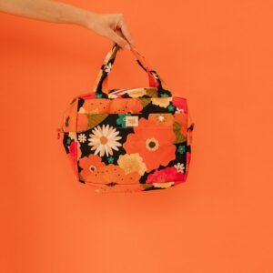 Große Kosmetiktasche - Picknick mit Blumen