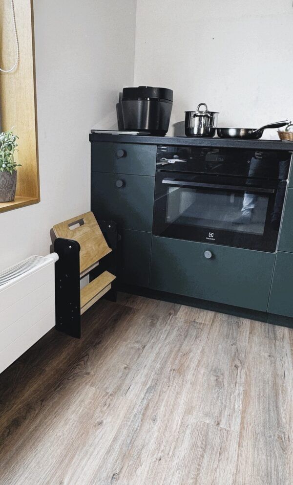 Little Space Saving step Stool - Image 9