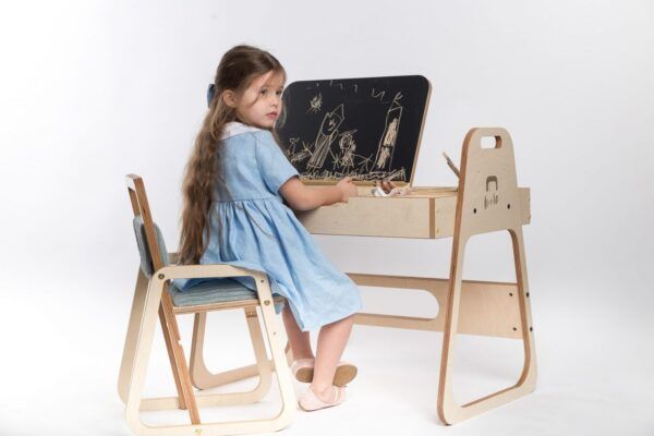 Multisensory Art Table/Desk Julle - Image 12