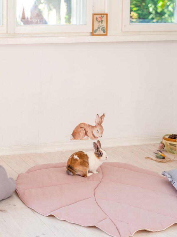 Organic Cotton and Linen Leaf Playmat - Powder Pink - Image 6