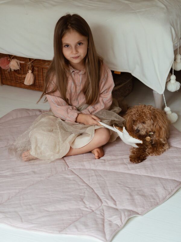 Organic Cotton and Linen Leaf Playmat - Powder Pink - Image 5