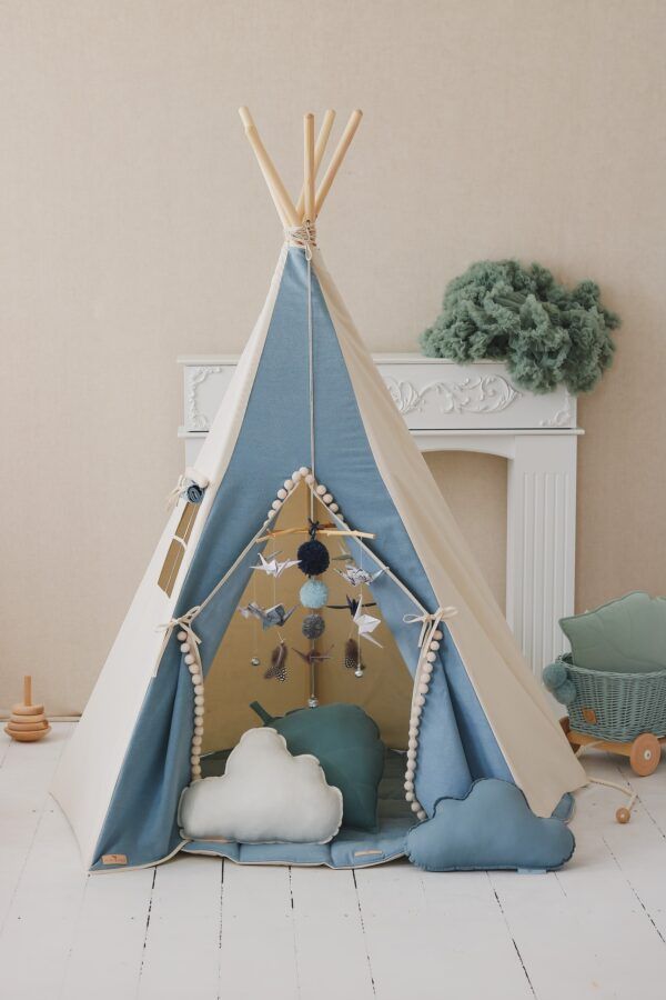 Tipi-Zelt-Jeans-mit-Pompons – Bild 5