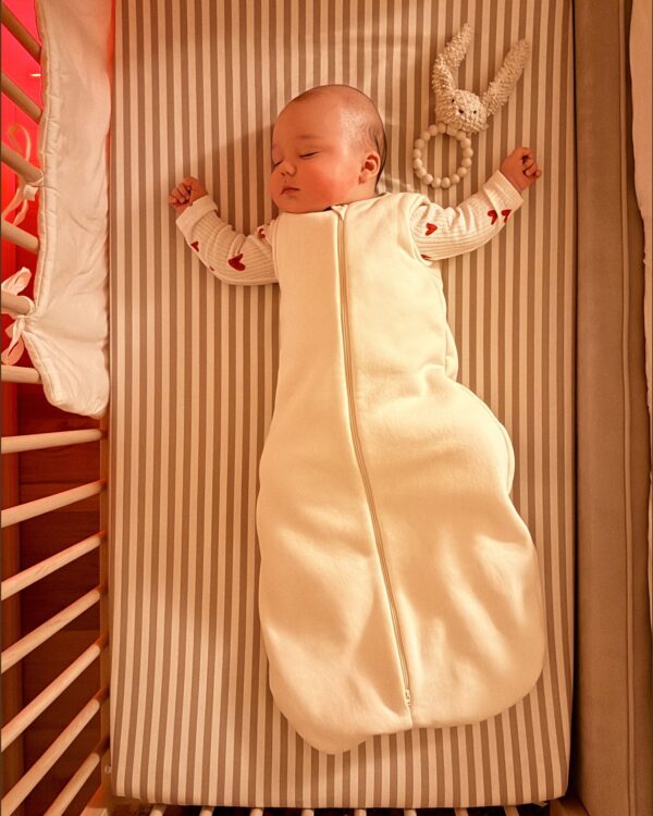 Baby Sleeping Bag 2.5 TOG – White, 6–24 Months - Image 3